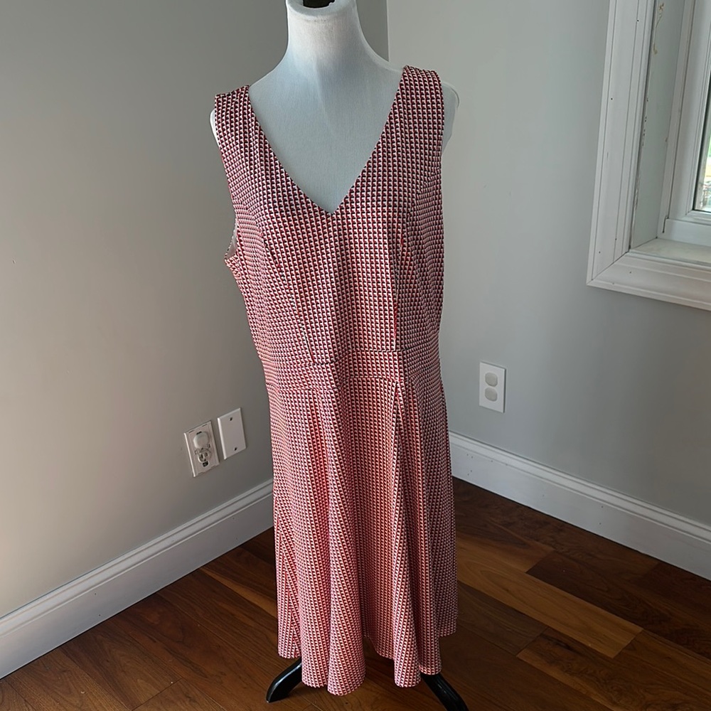 Ann Taylor red white and blue print a line dress